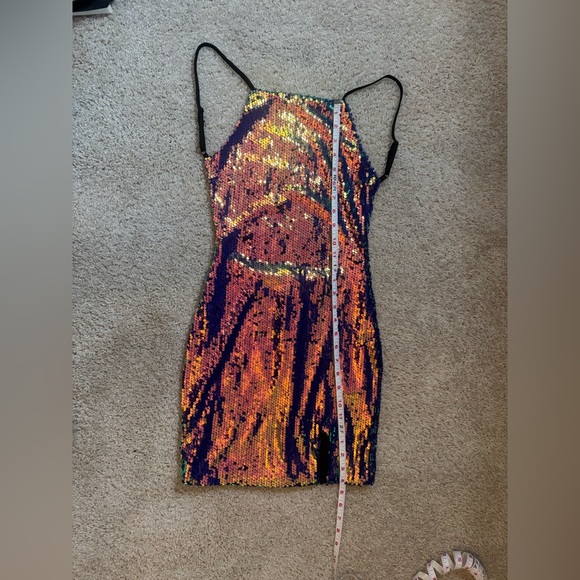 Lulus sequin backless dress, size Xs - Picture 3 of 7